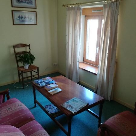 Hotel De La Place Liffol-le-Grand Eksteriør bilde